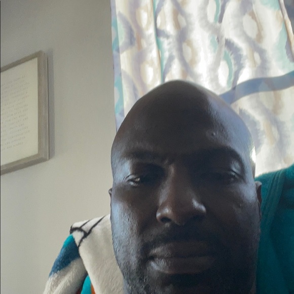 Meet your Posher, Torrin - Picture 1 of 1